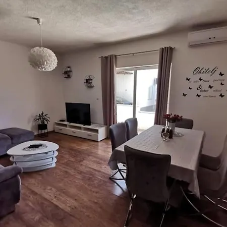 Quiet Family-friendly Apartamento *
